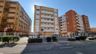 LOCAL/DESPACHO EN VENTA  A L’AVINGUDA CATALUNYA DE TARRAGONA.