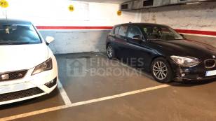 PARQUING A LA VENDA  A TARRAGONA CENTRE