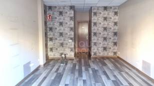 LOCAL EN VENDA A SANT PERE I SANT PAU