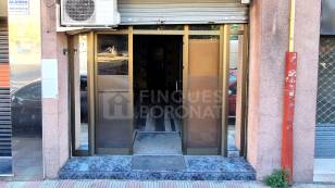 LOCAL EN VENDA A SANT PERE I SANT PAU