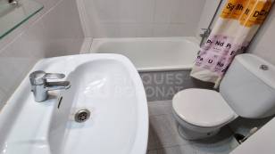 PIS SENSE MOBLES DE LLOGUER EN EL CASC ANTIC DE TARRAGONA.