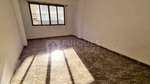 PISO EN VENTA EN EL CENTRO DE TARRAGONA.